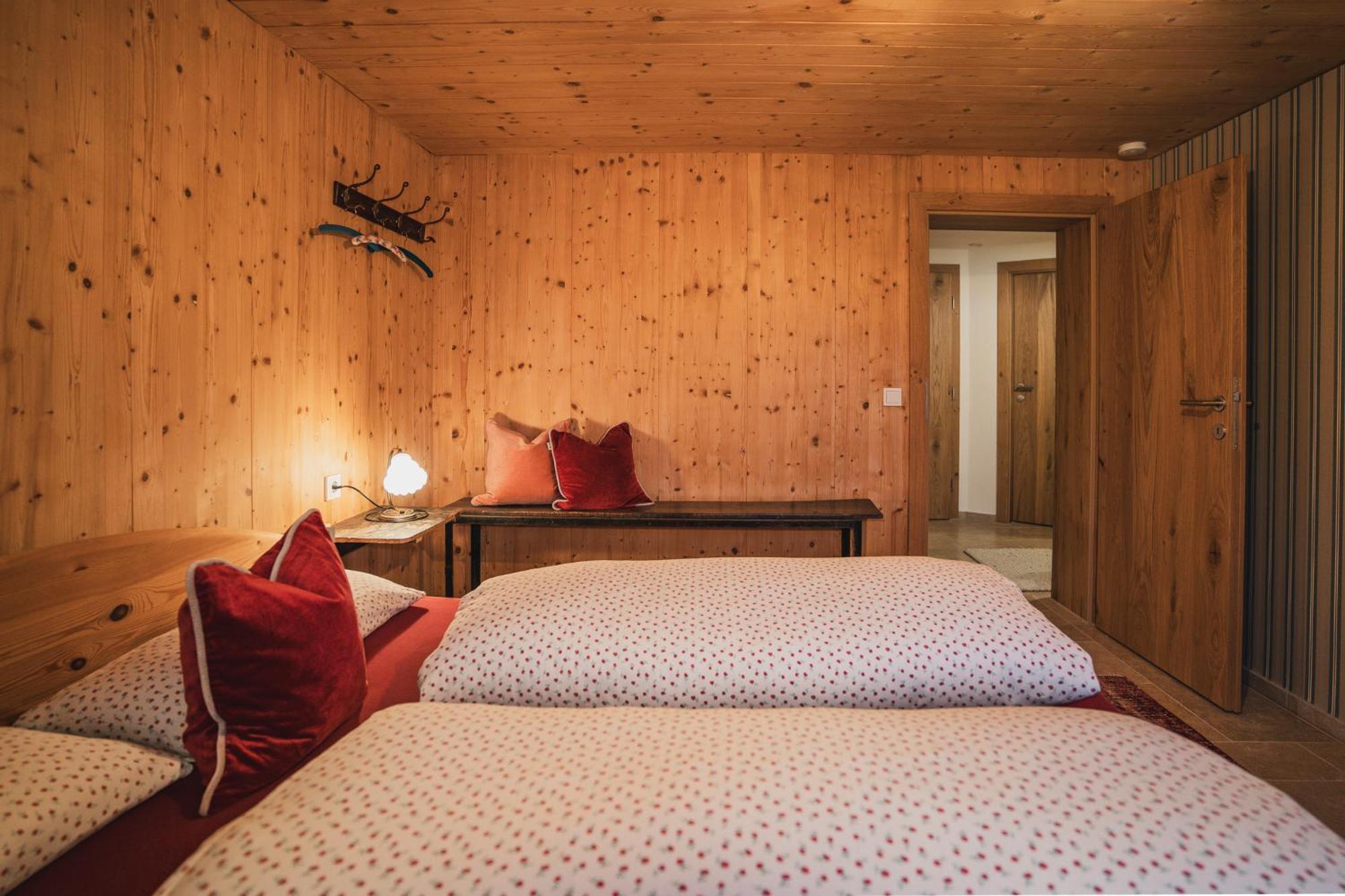 Chalet Urban Fontanella Extérieur photo